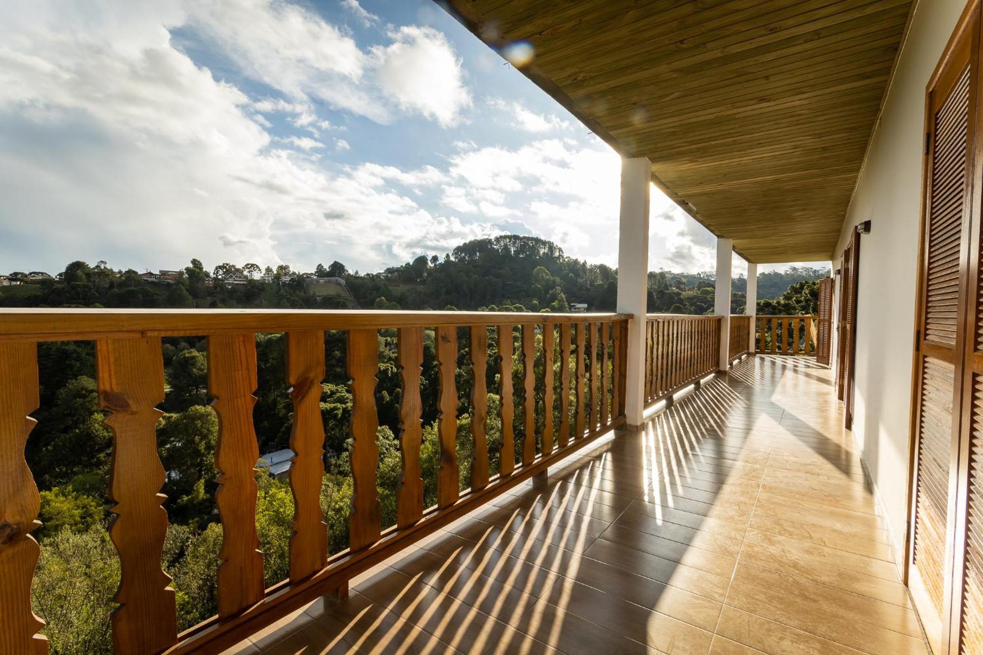 Pousada Villa Paty II Campos do Jordao Exterior photo